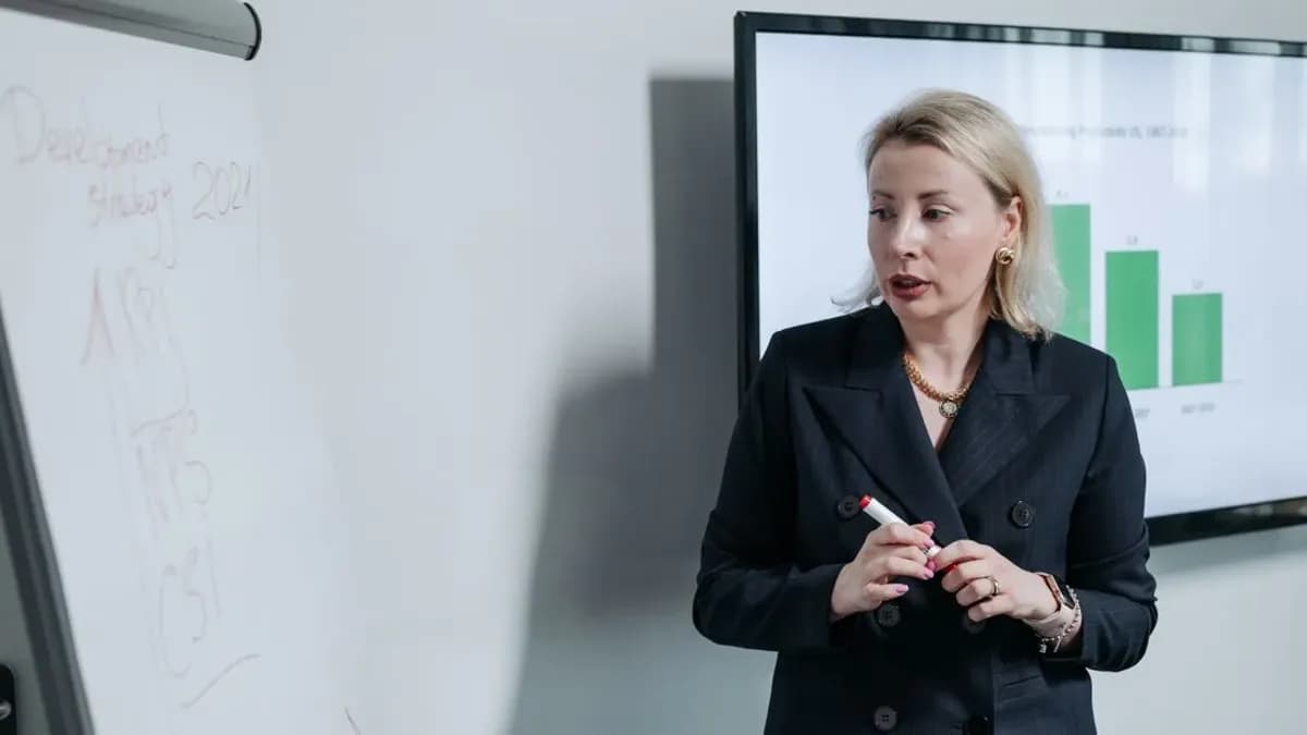 Complementul direct — reguli, exemple și exerciții