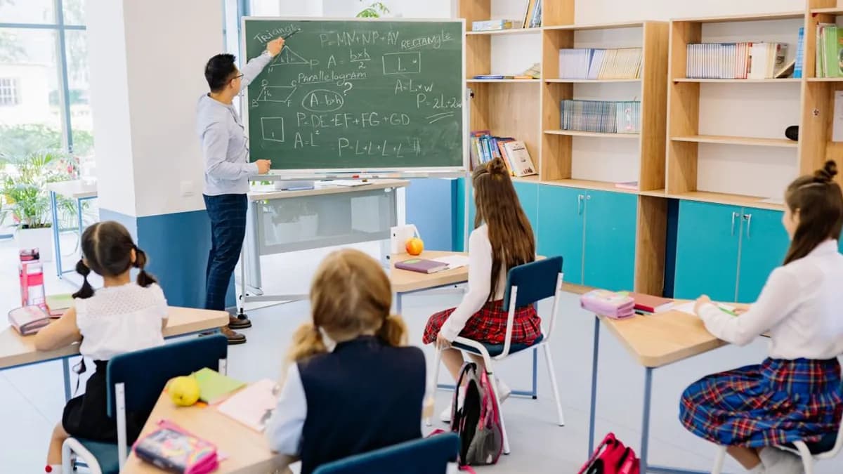 Factor comun exerciții rezolvate pas cu pas pentru clasele 5-8