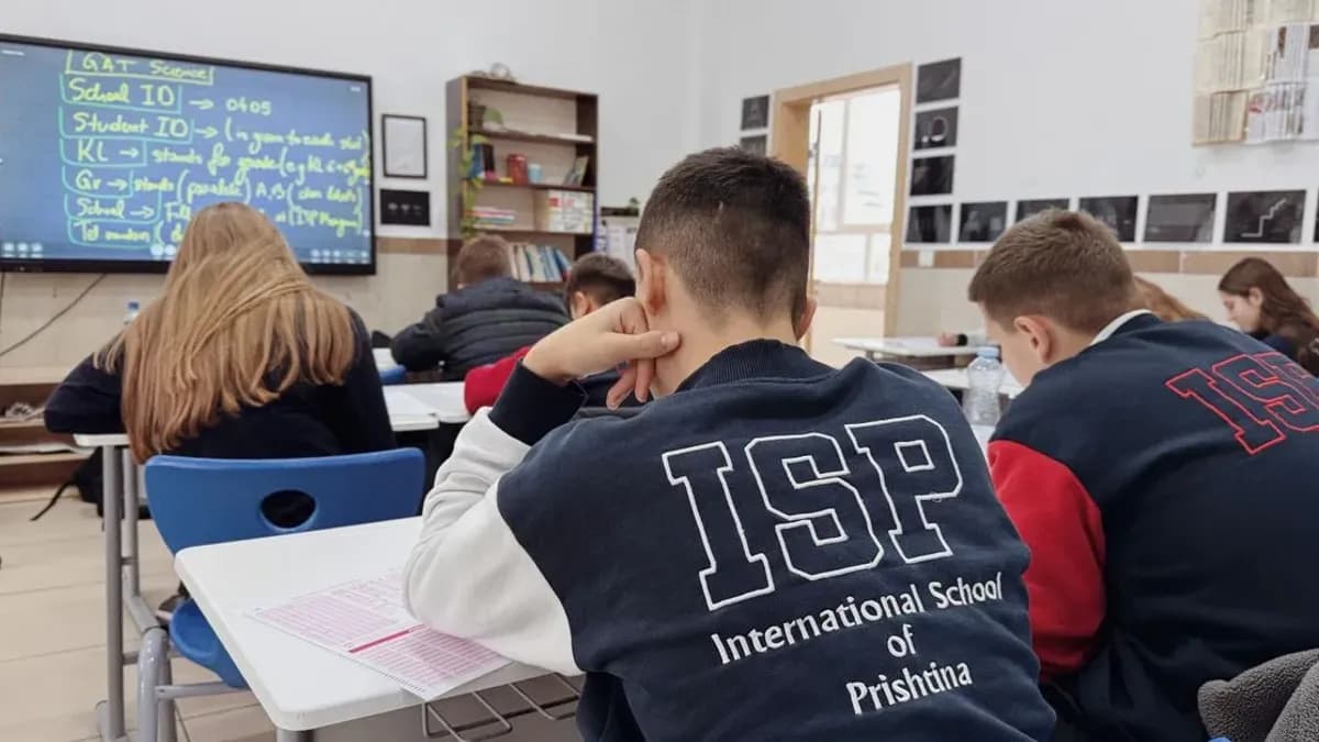 Pozițiile relative ale unui punct față de drepte și cercuri